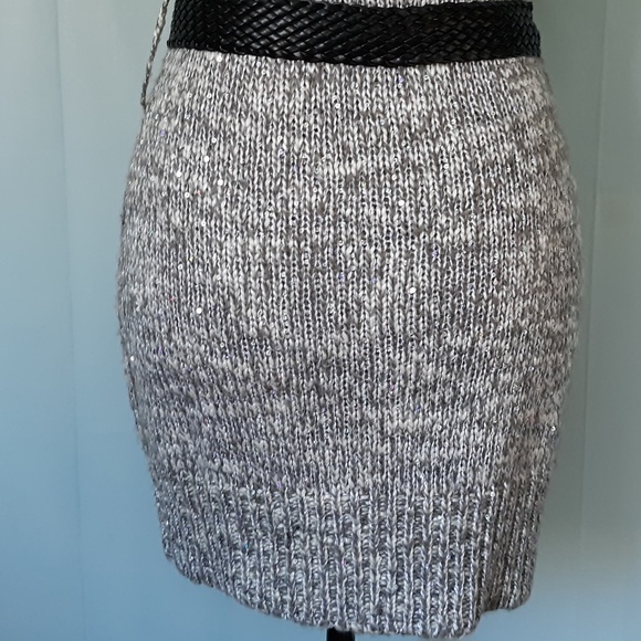 DOTS SEQUIN KNIT SWEATER DRESS - Picture 7 of 8